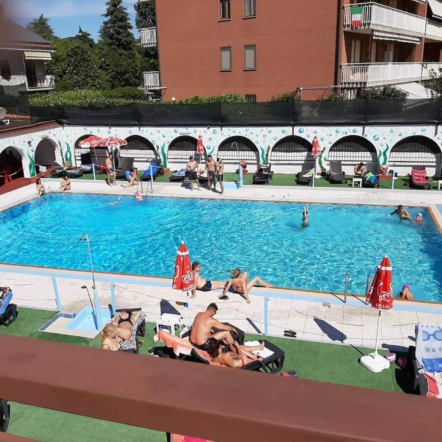 B&B The Sun Swimming & Pool Turin Extérieur photo
